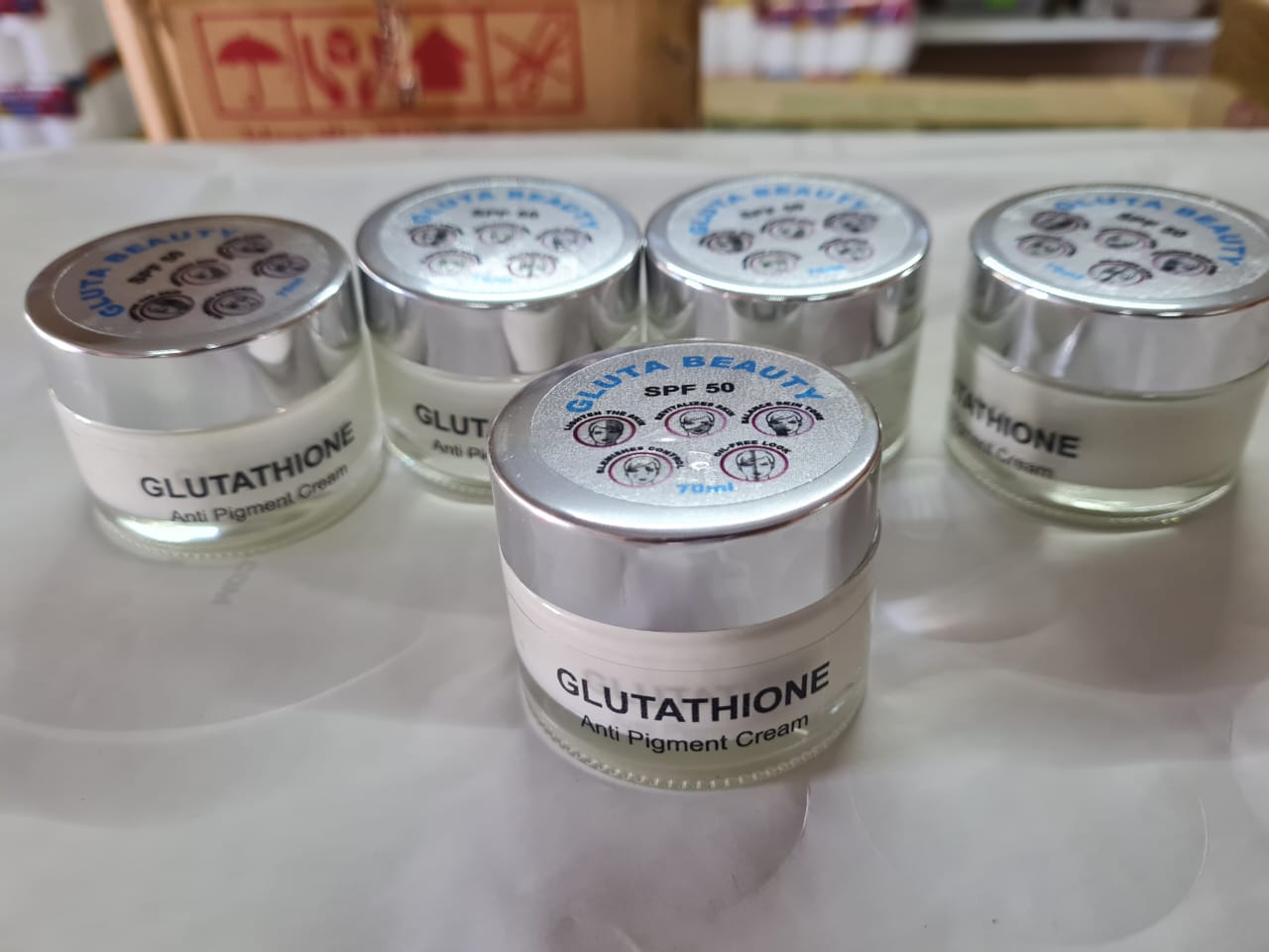 Gluta Beauty 70g - best cream for pigmentation - Image 3