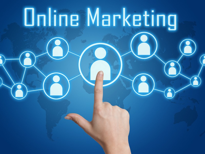 What is online marketing and why is it important?
